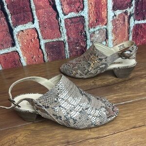 New Paul Green sandal -bronze/gold slip on women’s Paul Green Cheri Sandal sz 5